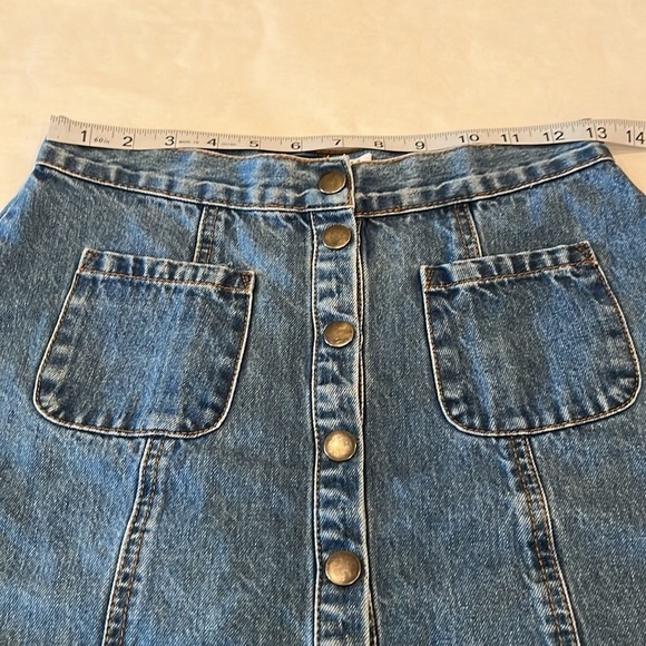 BDG Denim Skirt Size S-P - Picture 3 of 16